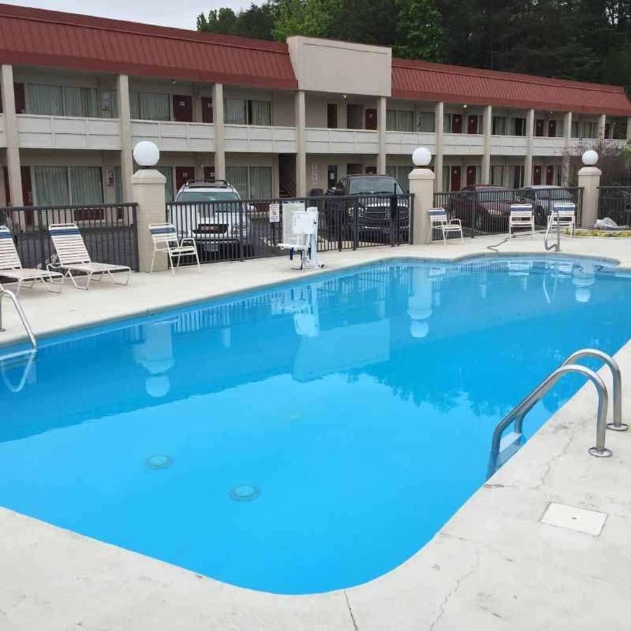 Astoria Hotel Danville West Buitenkant foto