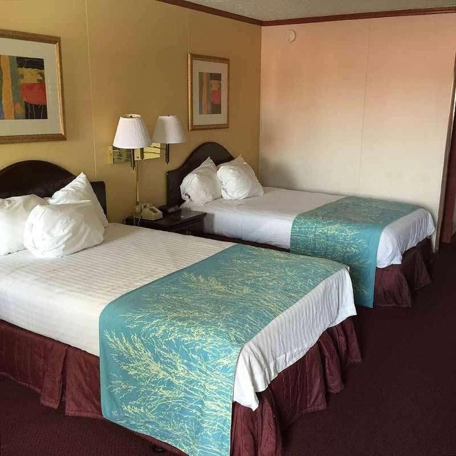 Astoria Hotel Danville West Buitenkant foto