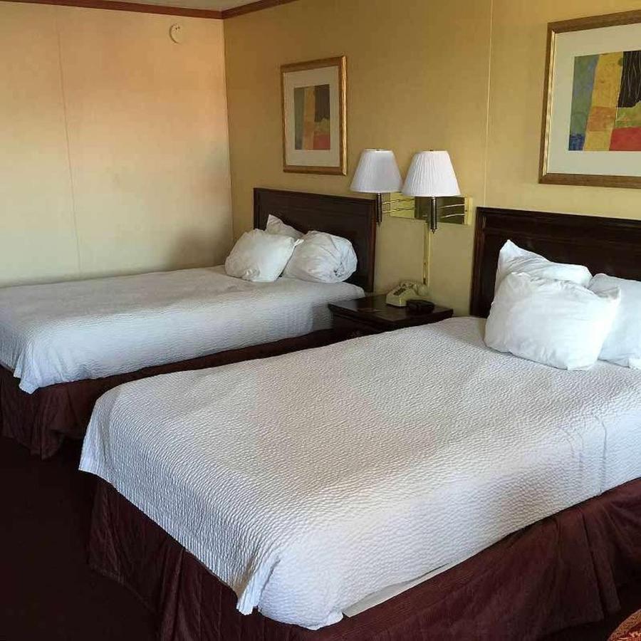 Astoria Hotel Danville West Buitenkant foto
