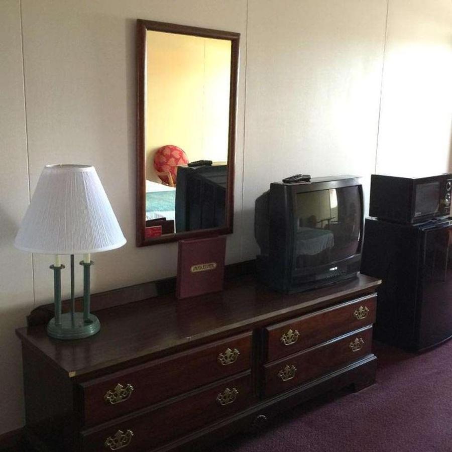 Astoria Hotel Danville West Buitenkant foto
