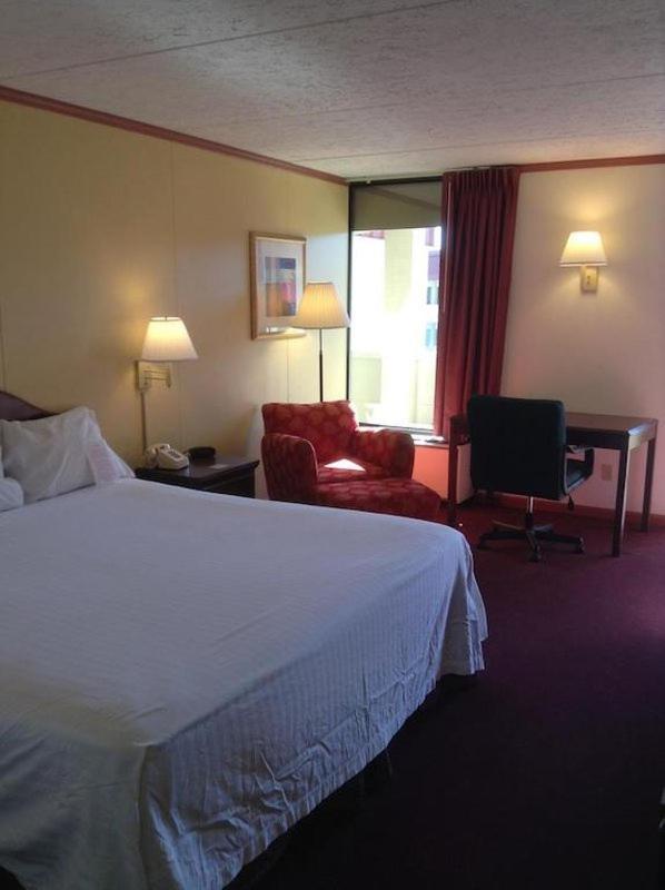 Astoria Hotel Danville West Buitenkant foto