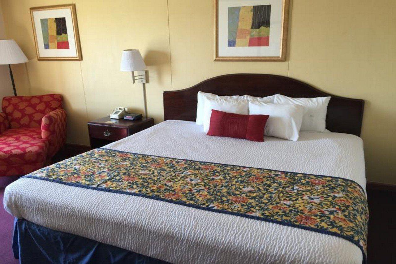 Astoria Hotel Danville West Buitenkant foto